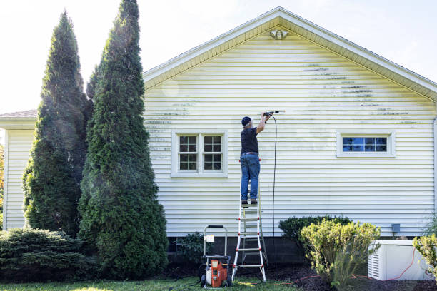 Best Animal Enclosure Cleaning  in Sharpes, FL
